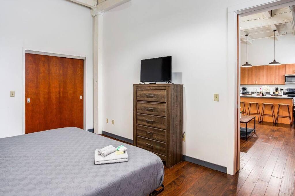 羅徹斯特Centric Ny Style Loft W/King Bed公寓 外观 照片